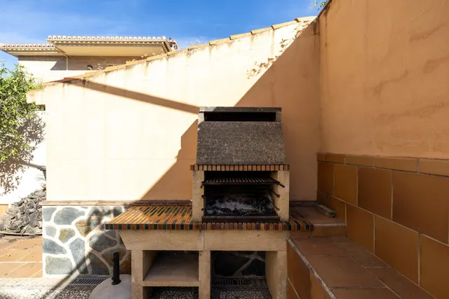 Estupendo chalet independiente en Cájar — 45