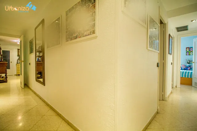 GRAN PISO ZONA CORTE INGLES BADAJOZ — 31
