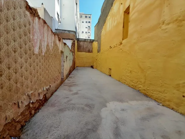 Solar urbano vallado en zona semicéntrica de Castellón. — 6