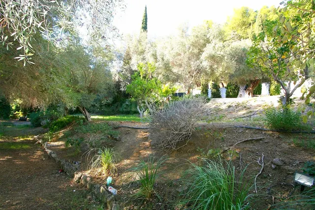 Terreno edificable exclusivo en Mijas Pueblo con vistas panorámicas — 3