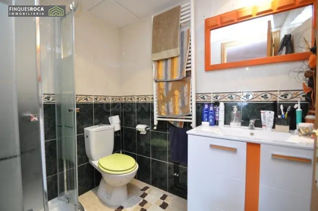 Ático duplex de 3 habitaciones y 2wc con gran terraza - foto 5