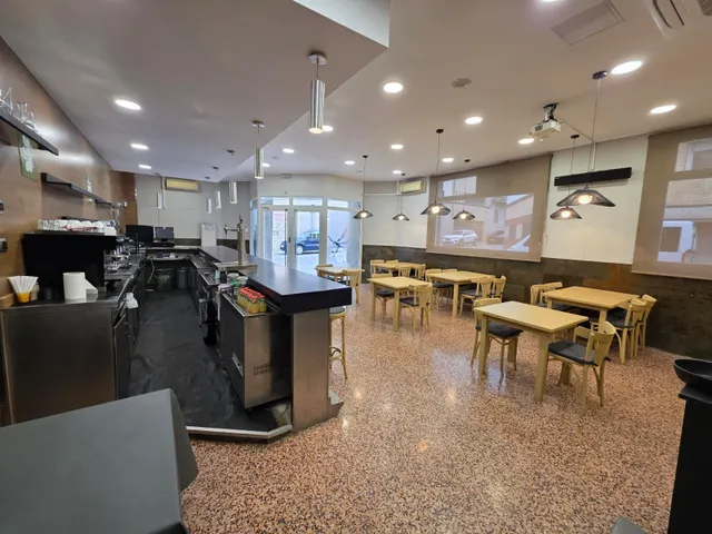 Traspaso bar-restaurante en Igualada zona poble sec!! — 22