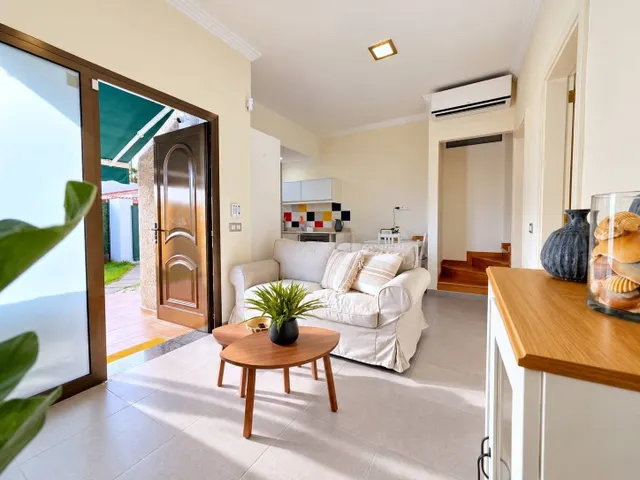 En alquiler estupendo bungalow con amplio jardin y mucha luminosidad — 12