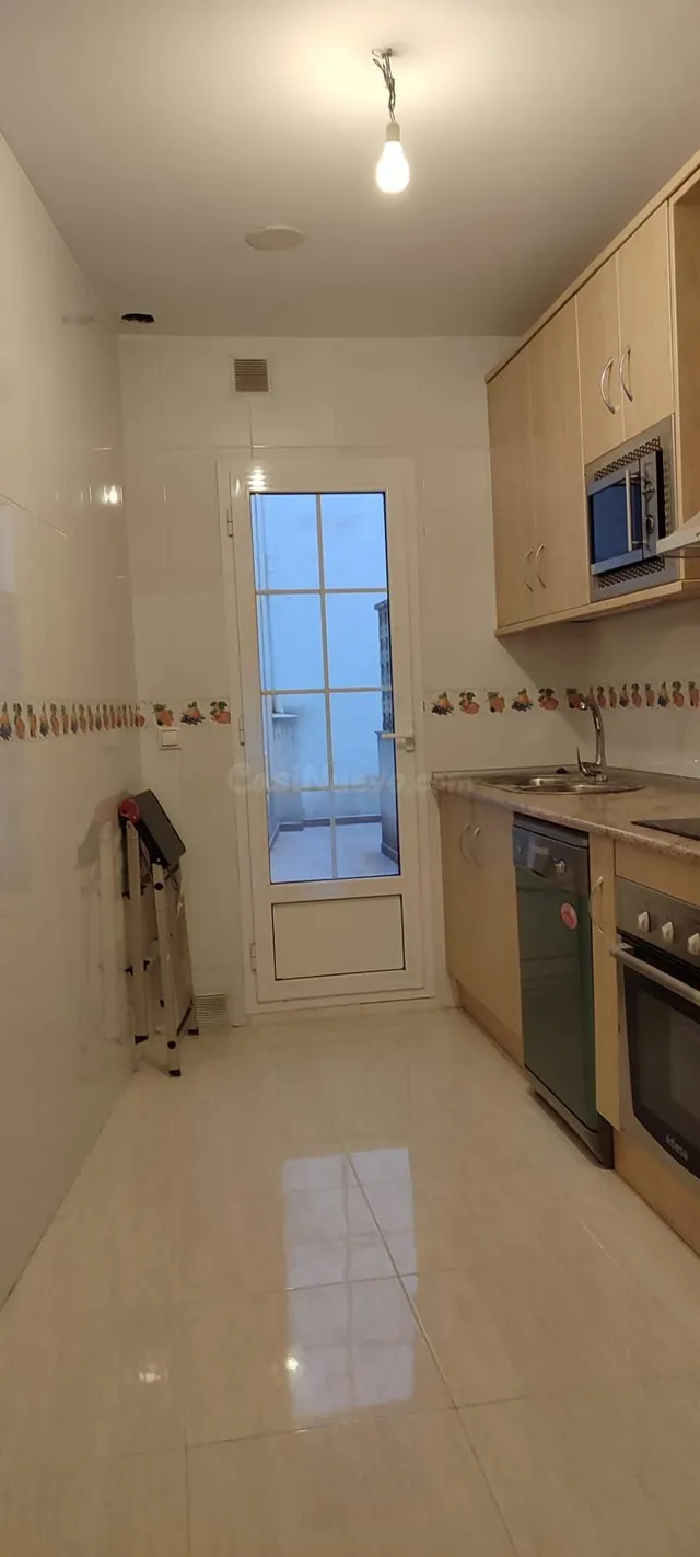 PISO CON ASCENSOR , GARAJE Y TRASTERO, EN MACAEL (ALMERÍA). - foto 3