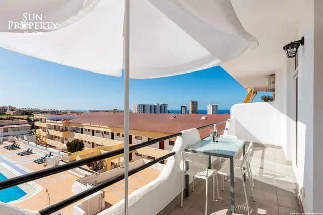 Apartamento reformado con vistas a la piscina y al maren playa paraiso — 2