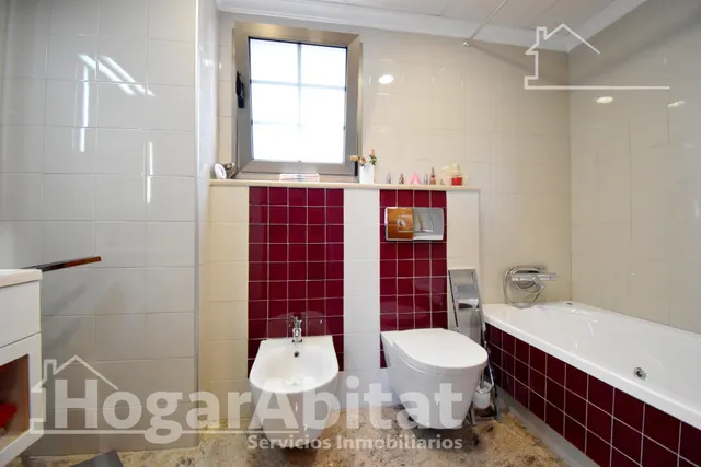 ESPECTACULAR CHALET CON PISCINA, GARAJE, TERRAZA Y ASCENSOR — 45