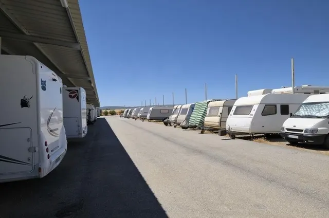 Parking de Caravanas — 9