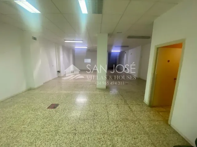 VENTA DE CASA EN SAN VICENTE DEL RASPEIG, ZONA CENTRO — 32