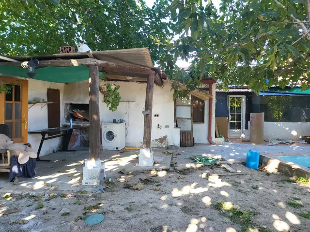 CASA CON TERRENO EN BENIAJAN, MURCIA. — 10