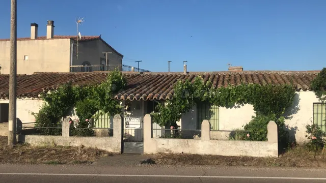 CASA DE PUEBLO A 30 KM DE SALAMANCA - foto 2