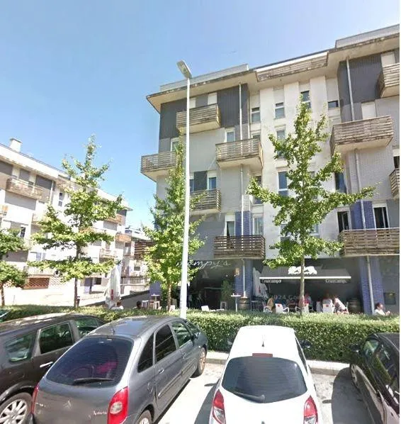 SE VENDE inmueble ALQUILADO en Santa Cruz de Bezana - foto 2