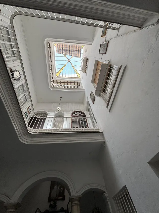 INVERSOR, OCASIÓN EN EL CASCO HISTORICO FINCA EN BUEN ESTADO - foto 2