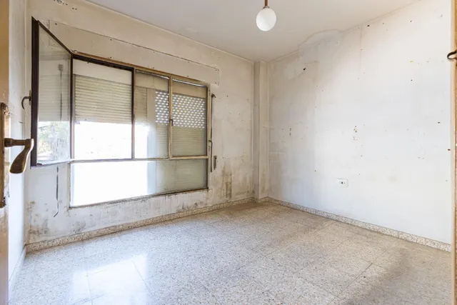 Piso para reformar con garaje junto a La Condomina — 18