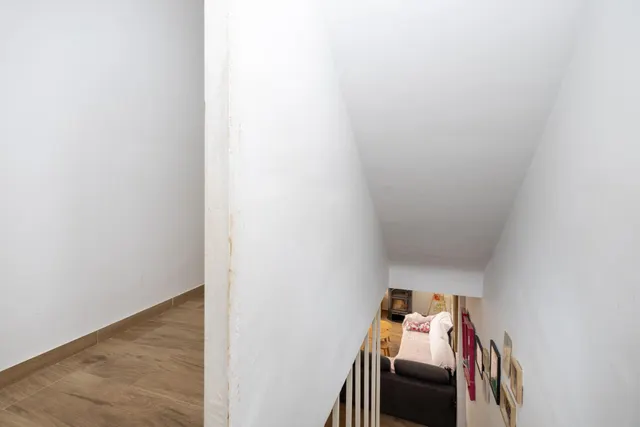 ¡Tu hogar soñado te espera en esta espectacular casa reformada! — 20