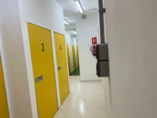 NUEVOS TRASTEROS SON OLIVA — 3