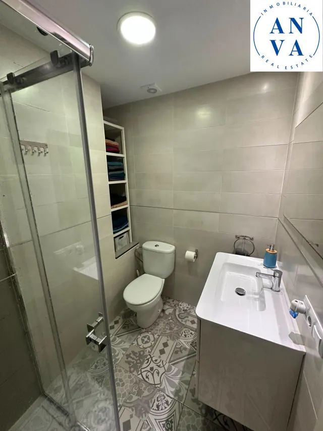 Amplio piso totalmente reformado en Garbinet, Alicante - Ideal para familias — 18