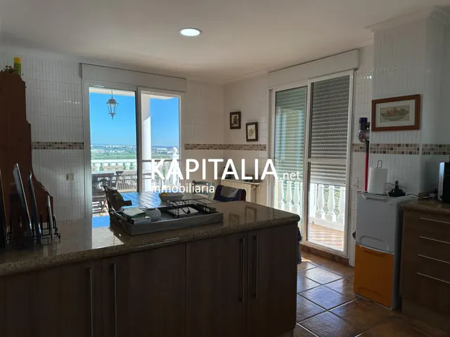 Chalet en VENTA en Monte Júcar, Alberic, con piscina, jardín, garaje y 315 m2 construidos — 24