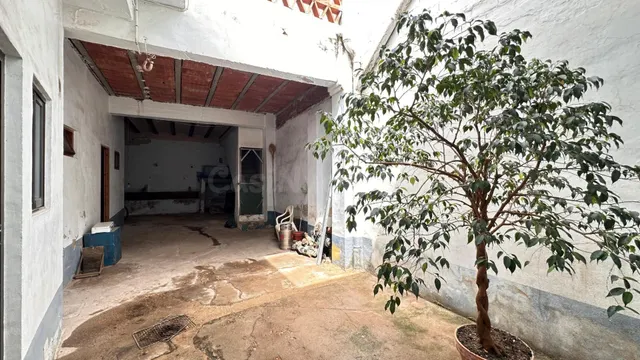 CASA EN VENTA EN CARLET | 270 m2 CONSTRUIDOS + TERRAZA Y PAT