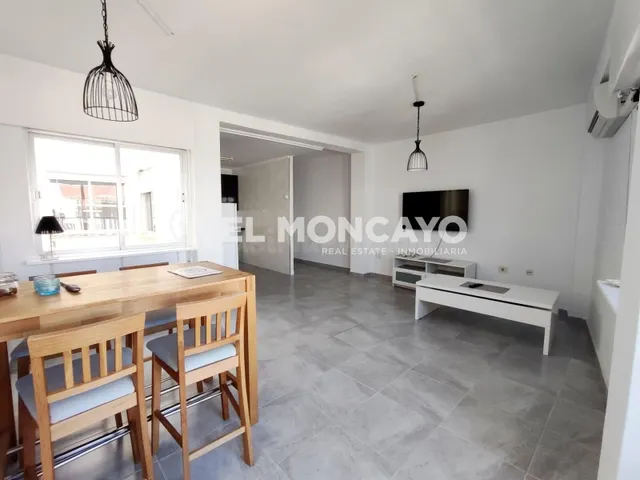 Fantástico apartamento a escasos 50m de las playas de La Mat - foto 4