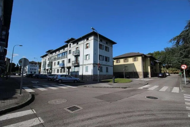 Oportunidad para reformar en Llaranes  ( Avilés ) !!!!!!!!   Cómpralo por 365€ / mes — 15