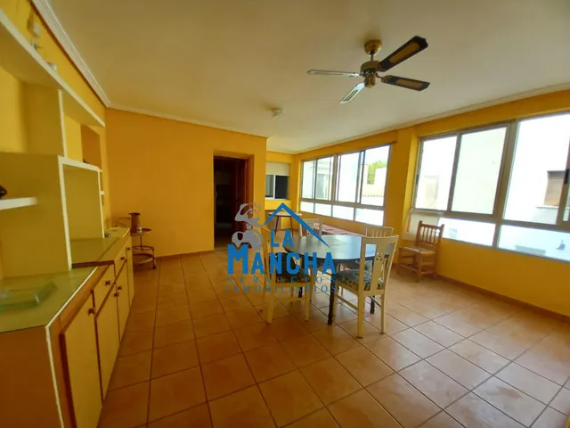 *95.000€* inmobiliaria la mancha vende preciosa casa de 3 habitaciones en el pueblo de Barrax ( Albacete ). — 13