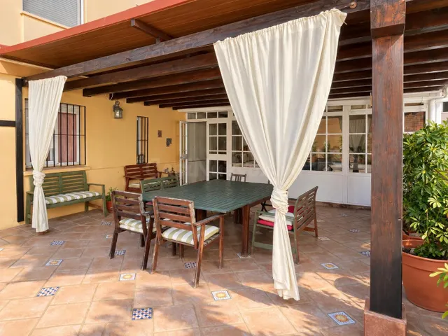 VIVIR EN LOS BOLICHES CON 130 M2 DE ESPACIO EXTERIOR — 2