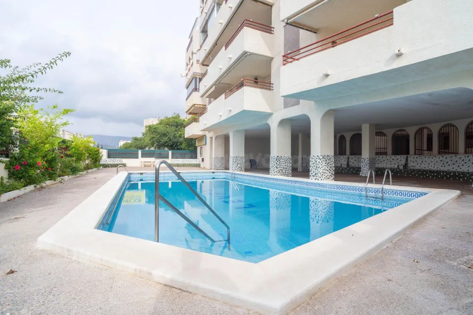 Amplio apartamento en la zona de Magic World