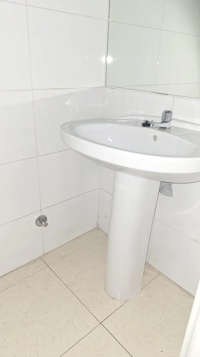 ¡OPORTUNIDAD ÚNICA DE ALQUILER EN EL CORAZÓN DE PONFERRADA!  🏙️✨ — 16