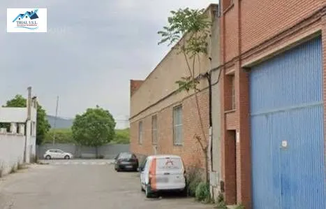 Venta de Nave industrial en Ripollet (Barcelona) - foto 2