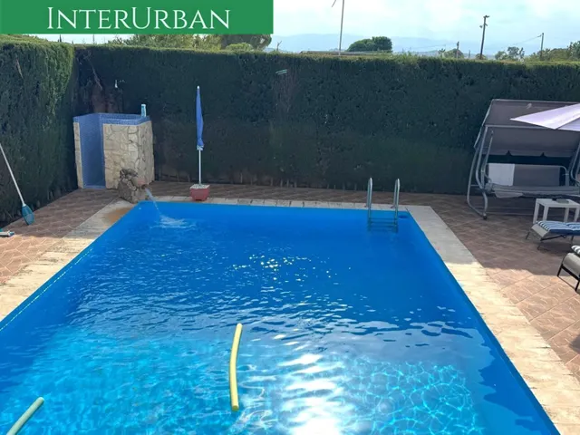 Chalet 5 habitaciones 268m² en venta - Urb. Montcati — 38