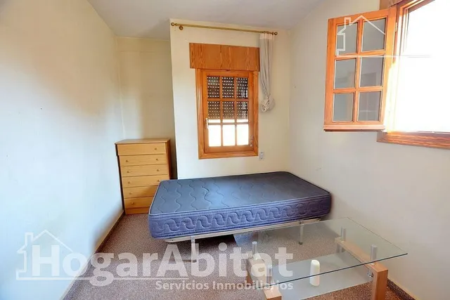 Atractivo chalet muy amplio y luminoso con terraza, garaje y jacuzzi — 19