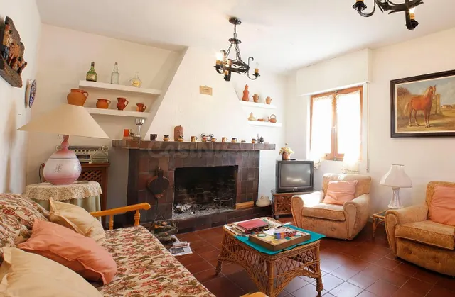 Parcela, con casa y nave - foto 4