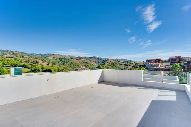 Chalet 4 habitaciones 429m² en venta - Marbella — 31