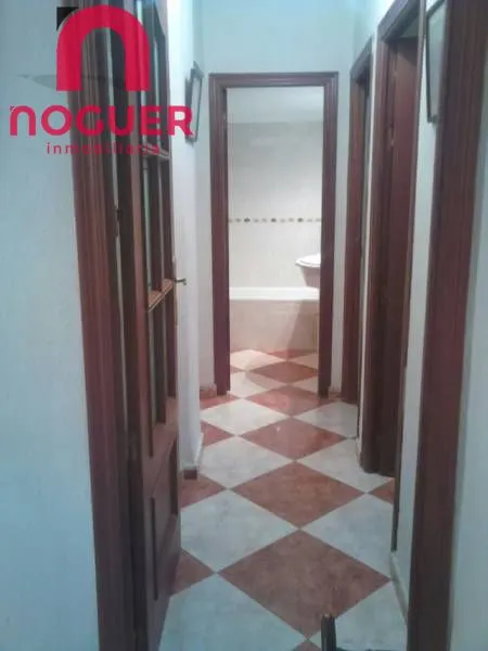 PISO JUNTO A LA AVENIDA MEDINA AZAHARA CON ASCENSOR Y TERRAZA — 31