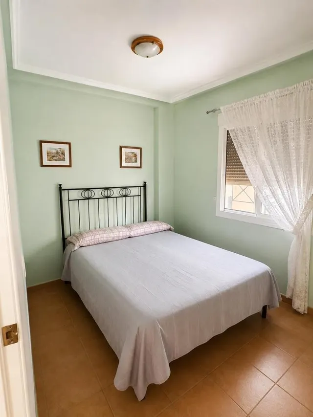 MAGNIFICA VIVIENDA ADOSADA CON PISCINA COMUNITARIA, IDÓNEA PARA SUS DÍAS DE DESCANSO — 18