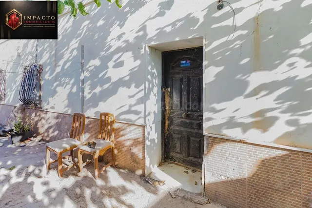 Chalet pareado en venta en Camino de los Militares — 2