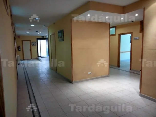 VENTA LOCAL ACADEMIA - CLINICA — 17
