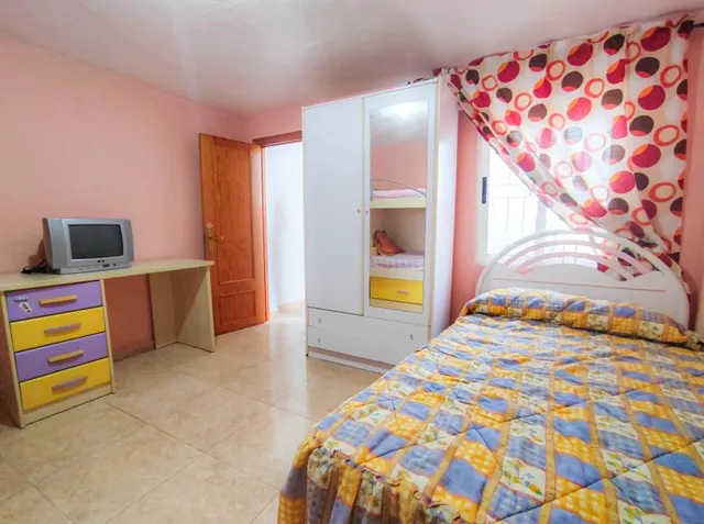 ¡Oportunidad Única en el Centro de Águilas por solo €140,000! — 25