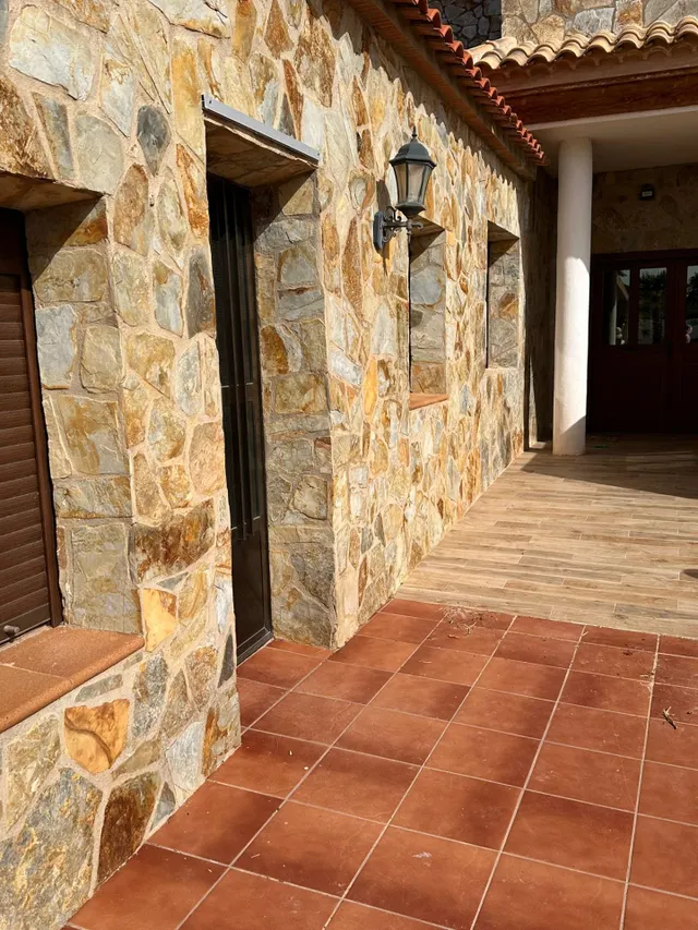 Se ALQUILA casa rural JULIO Y AGOSTO.- CONSULTAR EL PRECIO — 16