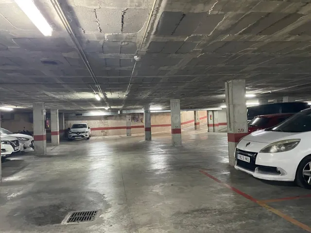 ALQUILER PARKING COCHE AV. SAN FERNANDO - SON DAMETO - foto 3