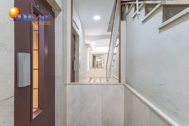 PISO EN PEDRO ANTONIO DE ALARCON — 24