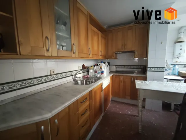 Amplia vivienda en Hermandad del Trabajo — 19