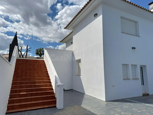 Chalet independiente en venta en Totana - foto 4