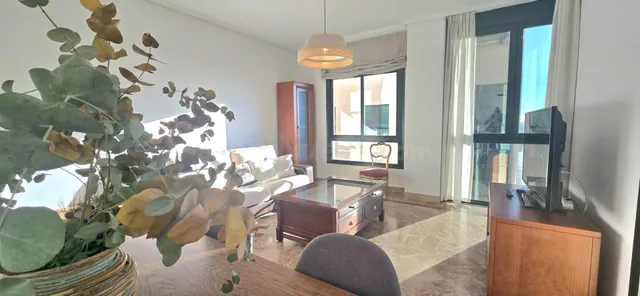 EXCLUSIVO PISO DE ALQUILER EN RICARDO SORIANO. - foto 2