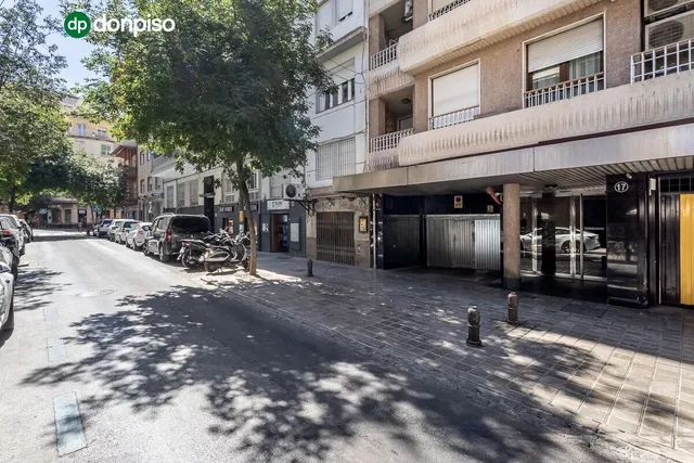 PLAZA DE GARAJE JUNTO A RECOGIDAS — 7