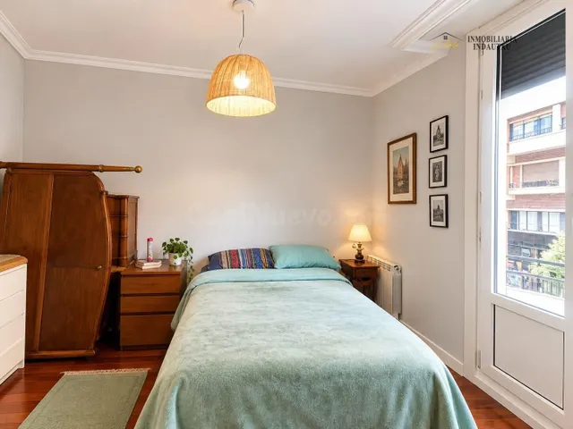 Piso en venta en Calle Buenos Aires, Bilbao centro - foto 2