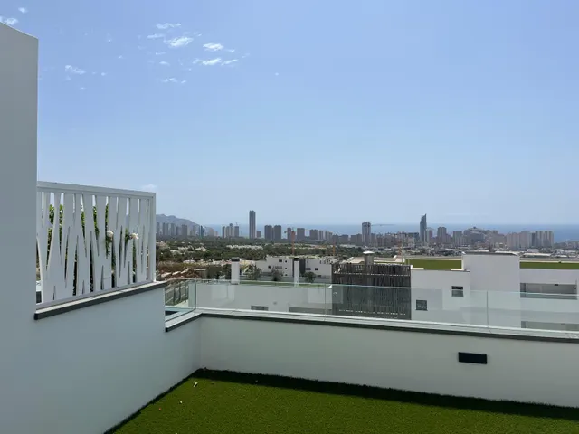 Se vende bonito apartamento 2 dormitorios y 2 baños y vistas al mar con garaje y trastero 608249911 — 22