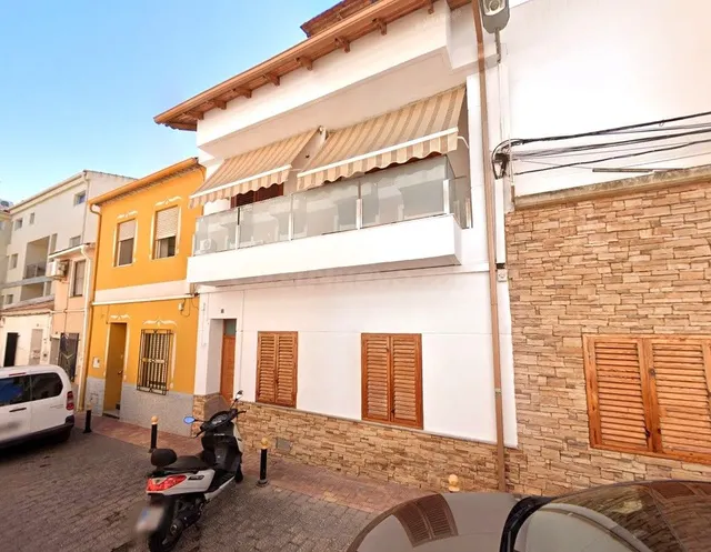 Venta de Piso + Garaje en Calle Moreras Nº 15 Murcia (Murcia