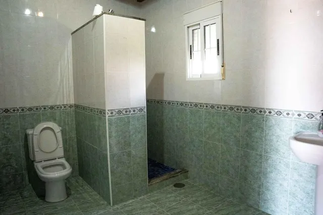 Espectacular chalet con piscina y gran jardín en Albatera — 32