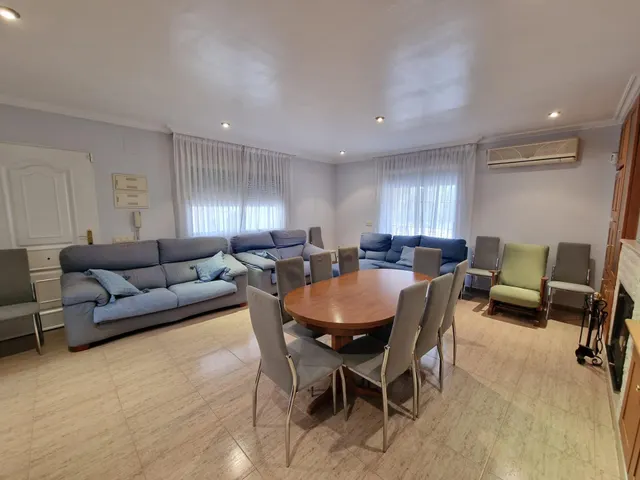 CHALET PARA ENTRAR A VIVIR EN LA ZONA estación DEL AVE — 22